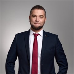 Александр Фаризанов